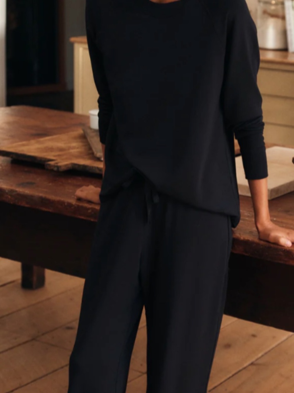 LAKE Relax Pants Set in Black